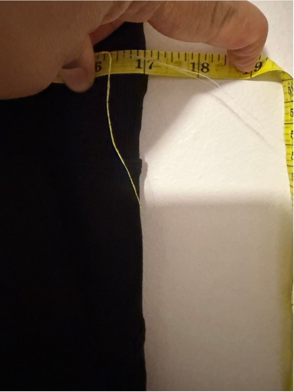 Lululemon Dance Studio Jogger Pants Black Women’s Size 10 Lightweight Excellent - Picture 8 of 9